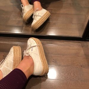 Superga platformed shoe-espadrille like